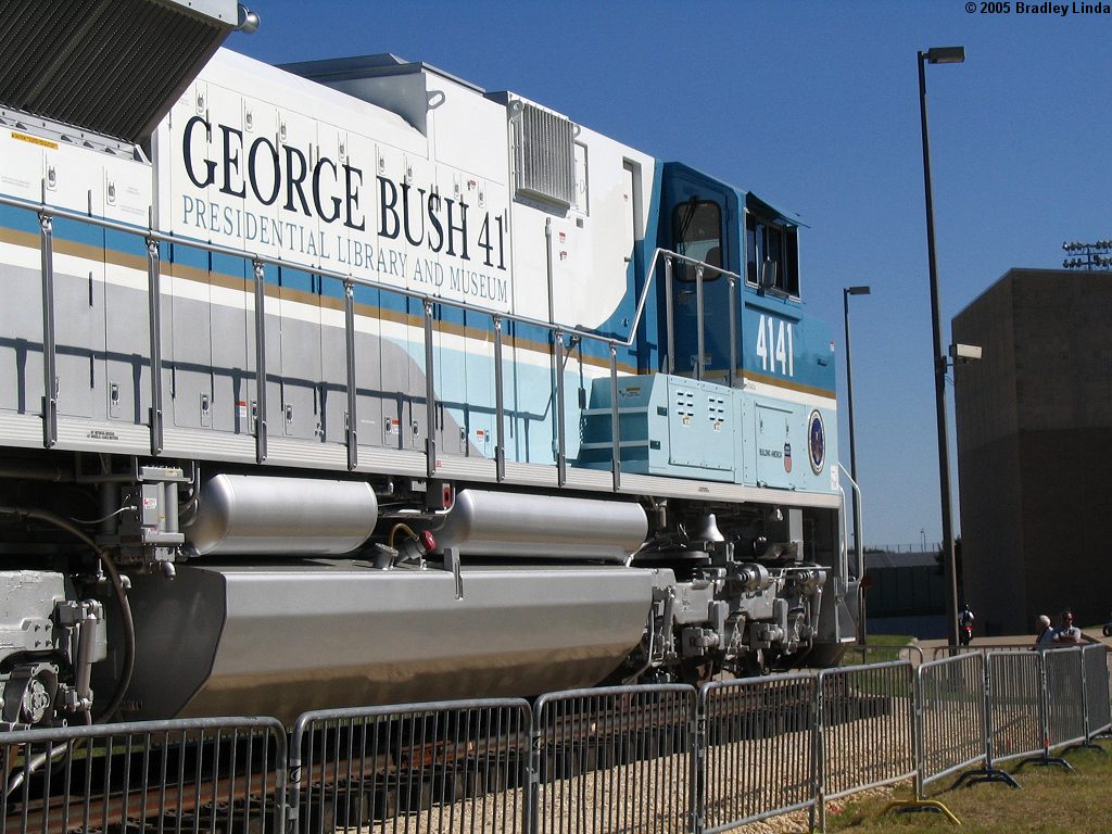 UP4141l