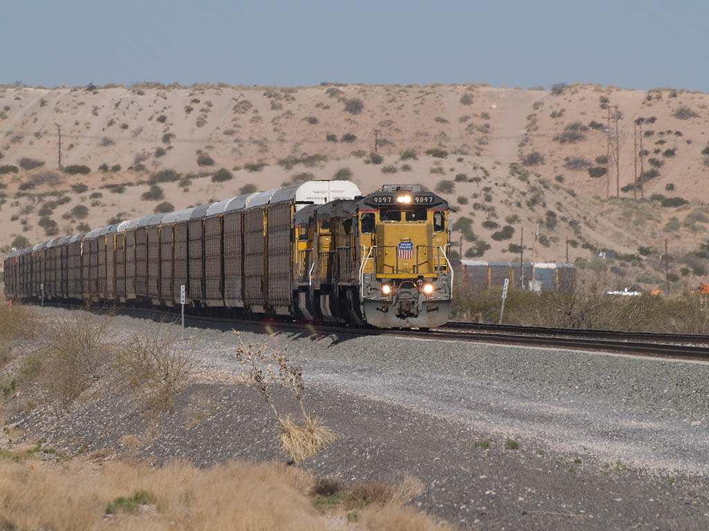 UP9097 and his autoracks