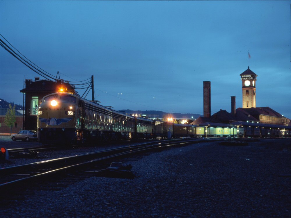 UP951