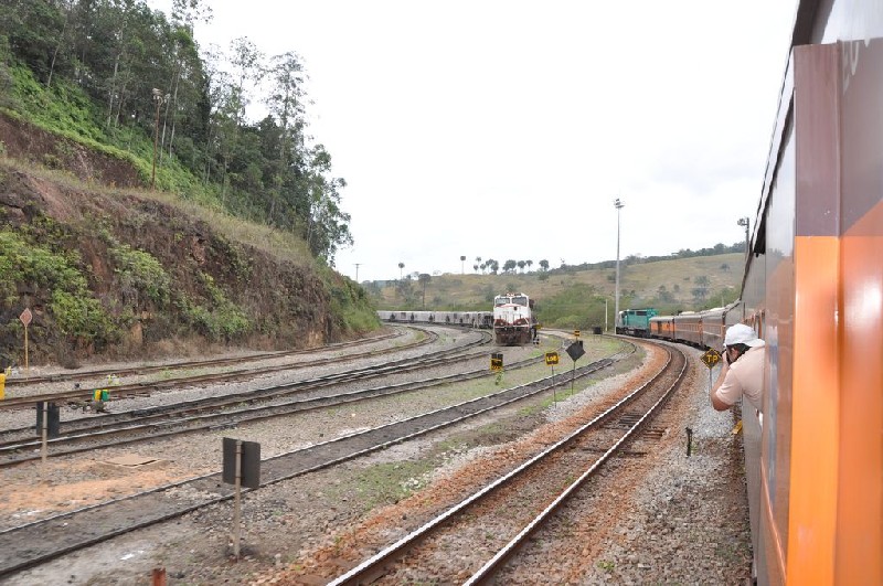 Vale P02 train