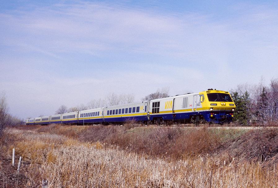 VIA 6923 EAST
