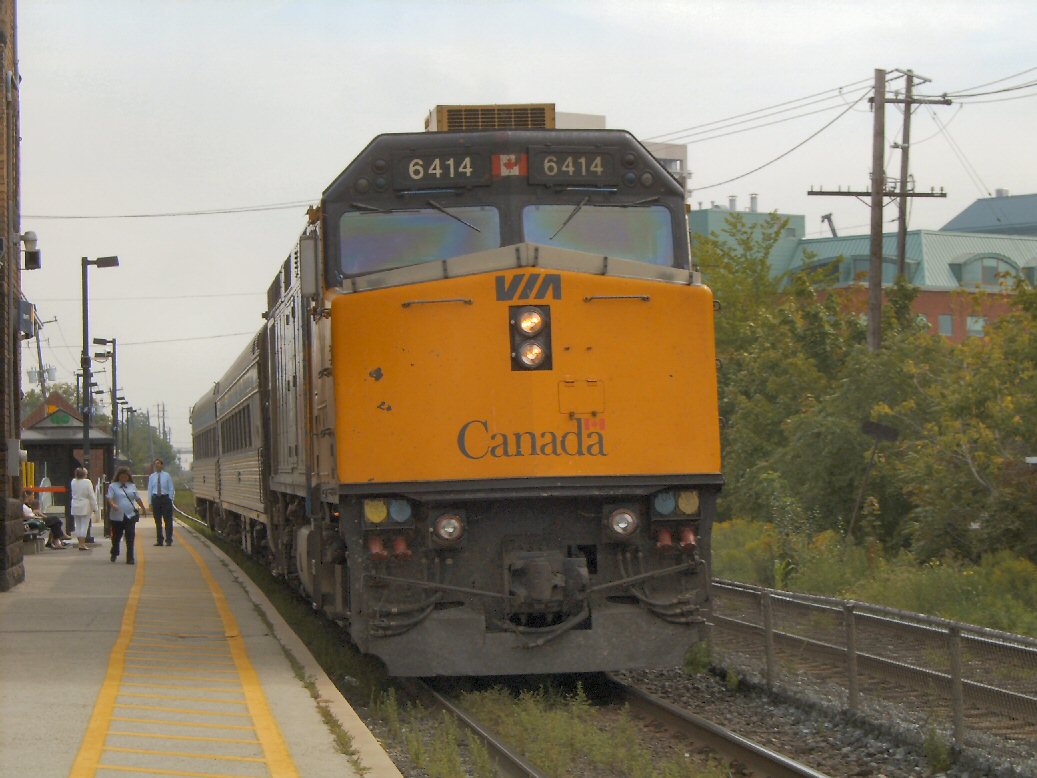VIA 85 @ Brampton