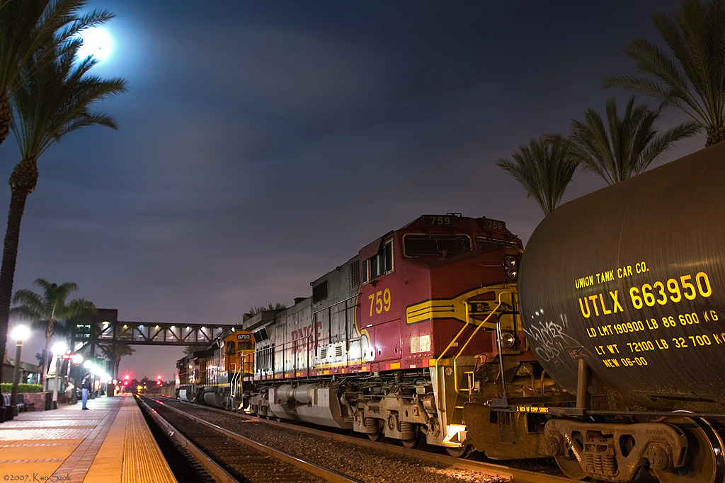 Waiting under an October moon
