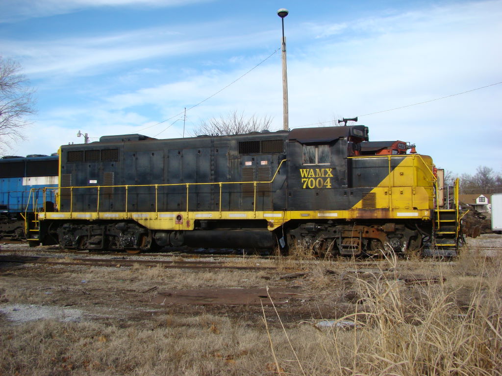 WAMX 7004