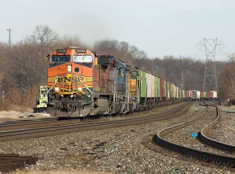 Westbound CSX G353