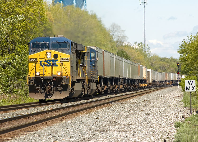 Westbound CSX Q109
