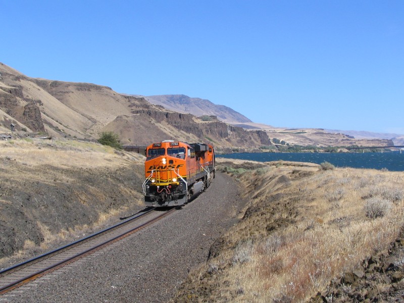 Westbound grain at Maryhill