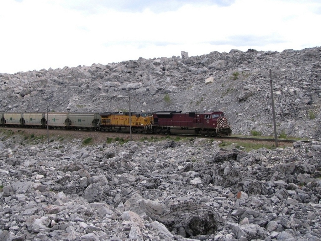 Westbound Potash Train at Frank Slide
