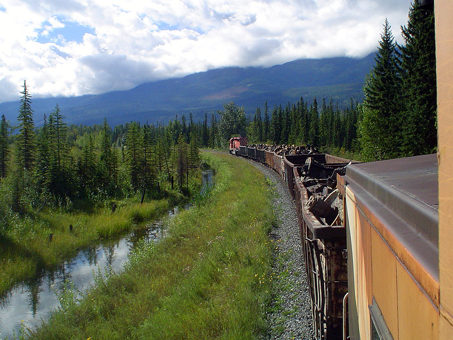 work-train-near-horsecreek