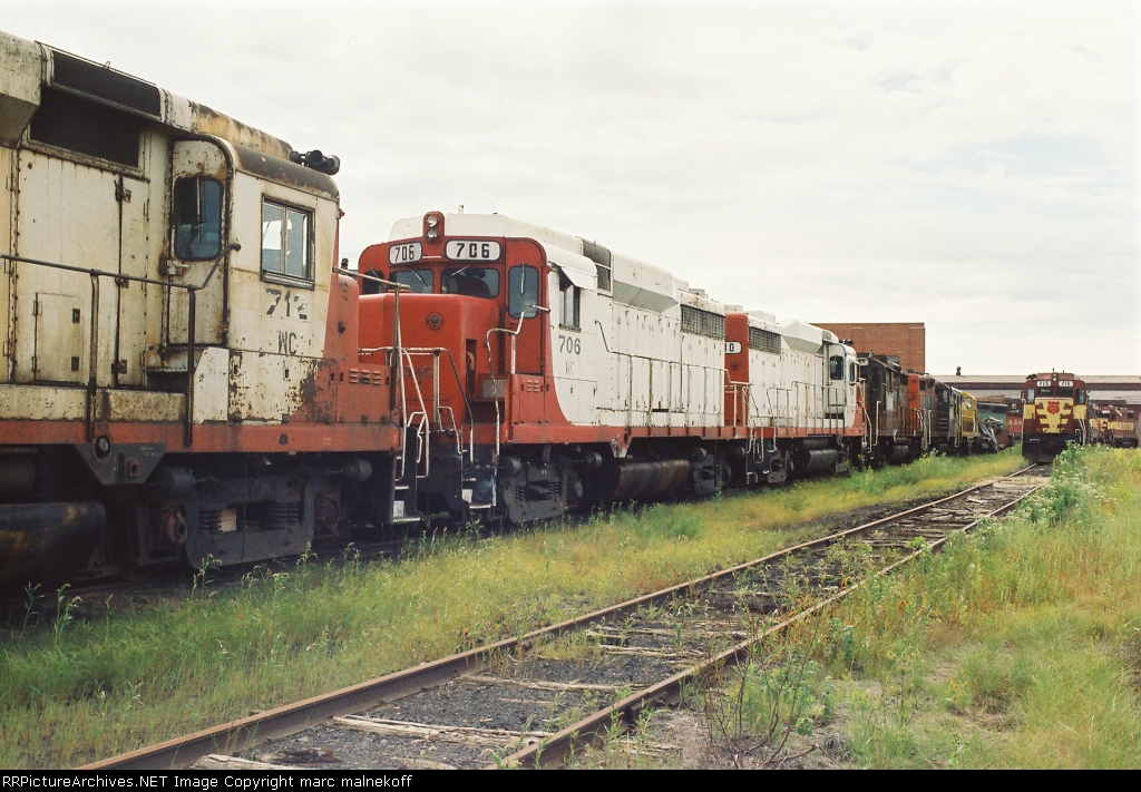 0380039-R1-000-_65.jpg