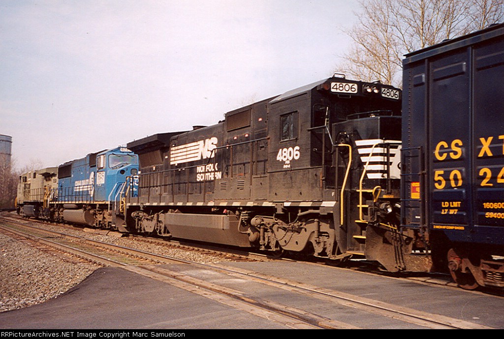 16t4806burn4-15-03.jpg
