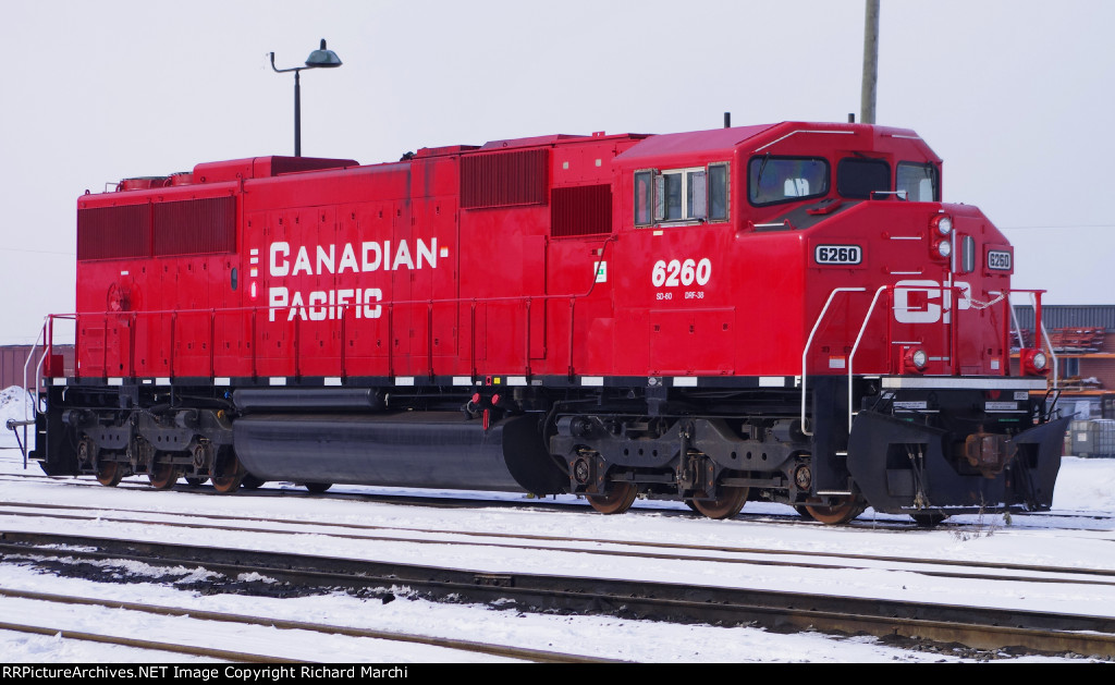 6260-3%20Cour%20St-Luc%20Diesel%20Shop.JPG
