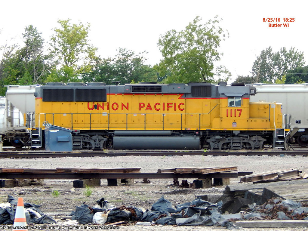 Up1117d.JPG