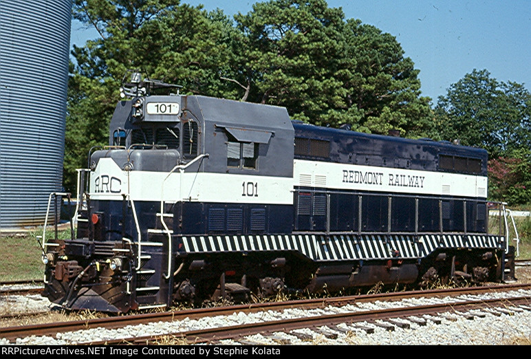 REDMONT%20RAILWAY%20101.jpg