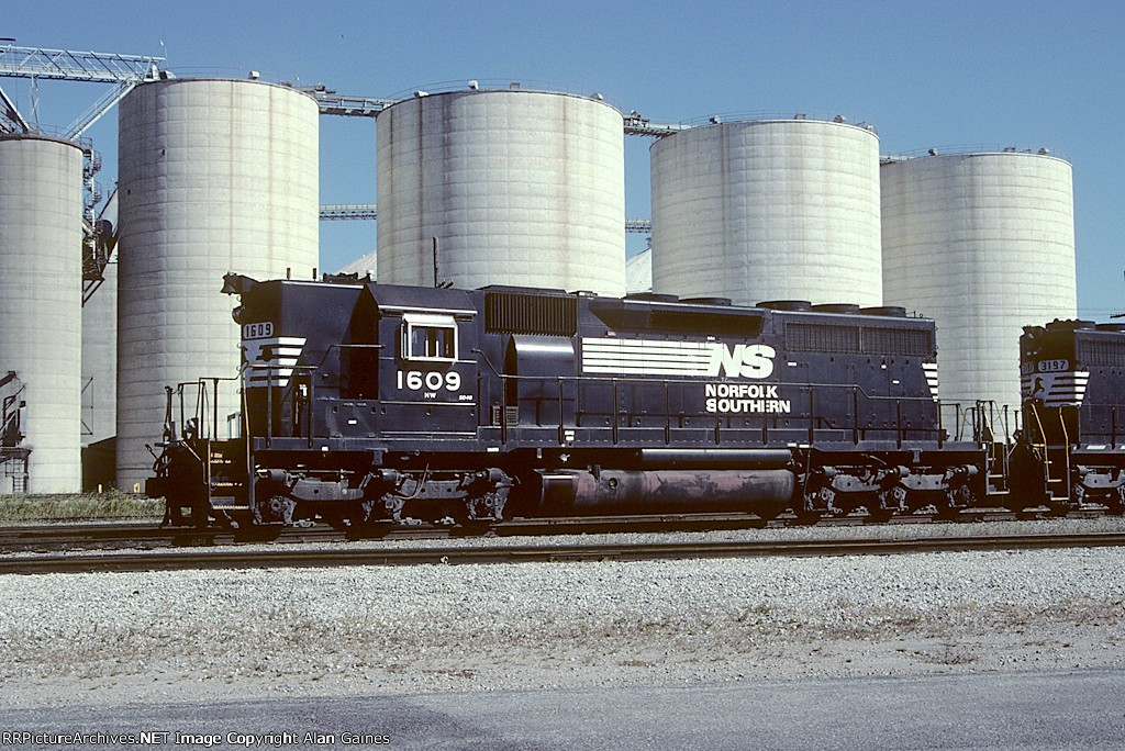 1609-1.jpg