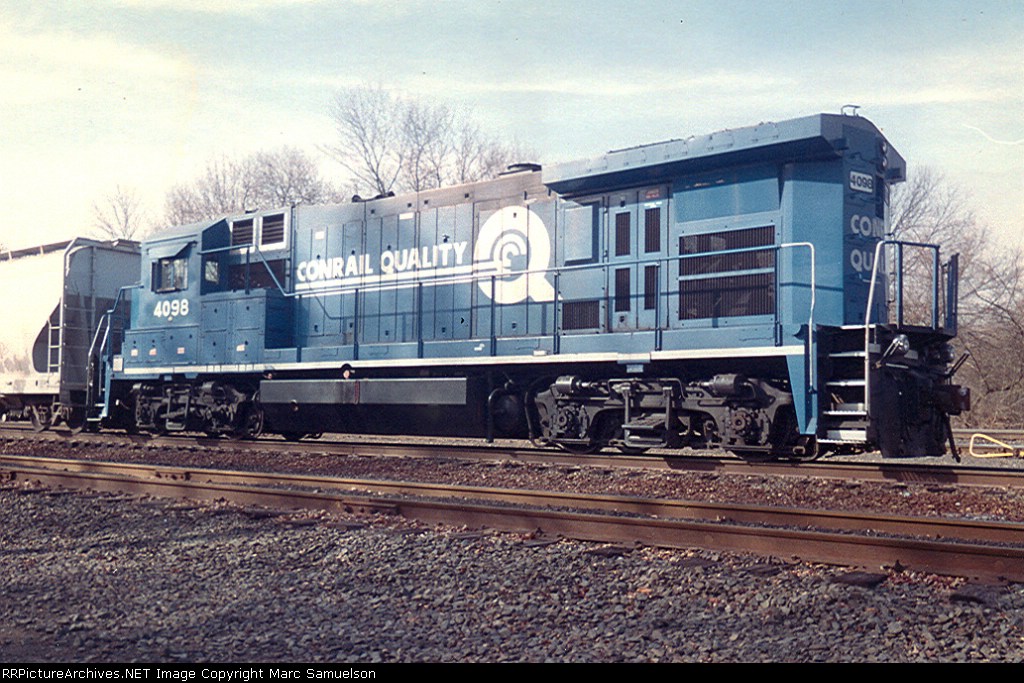 ns4098man11-12-99.jpg