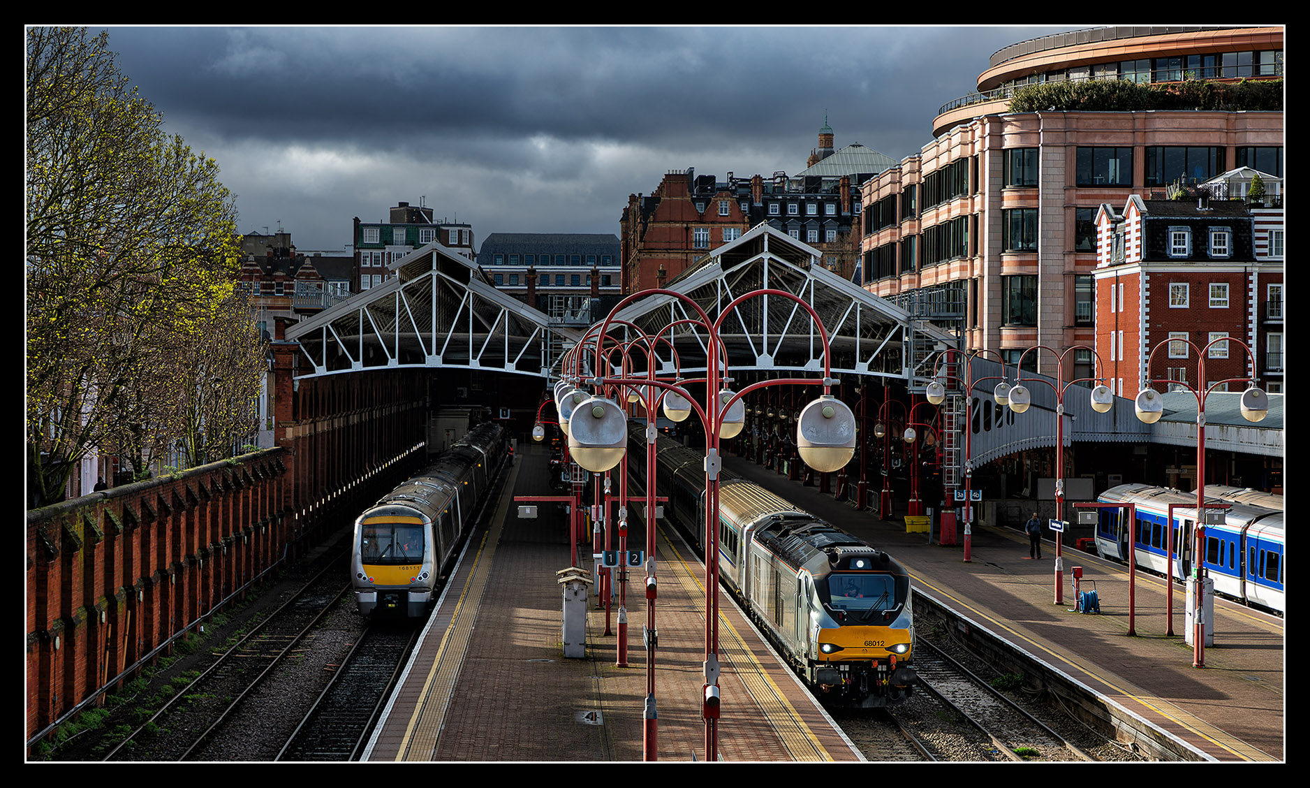 lon2440.jpg