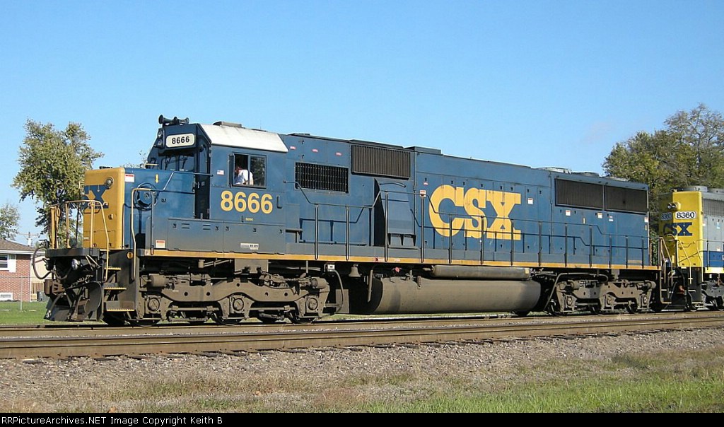 CSX%208666%20%20%2010251.jpg