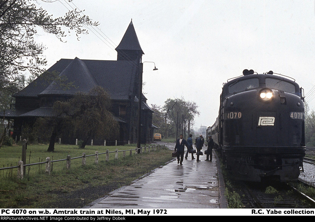 AmtrakatNiles.jpg