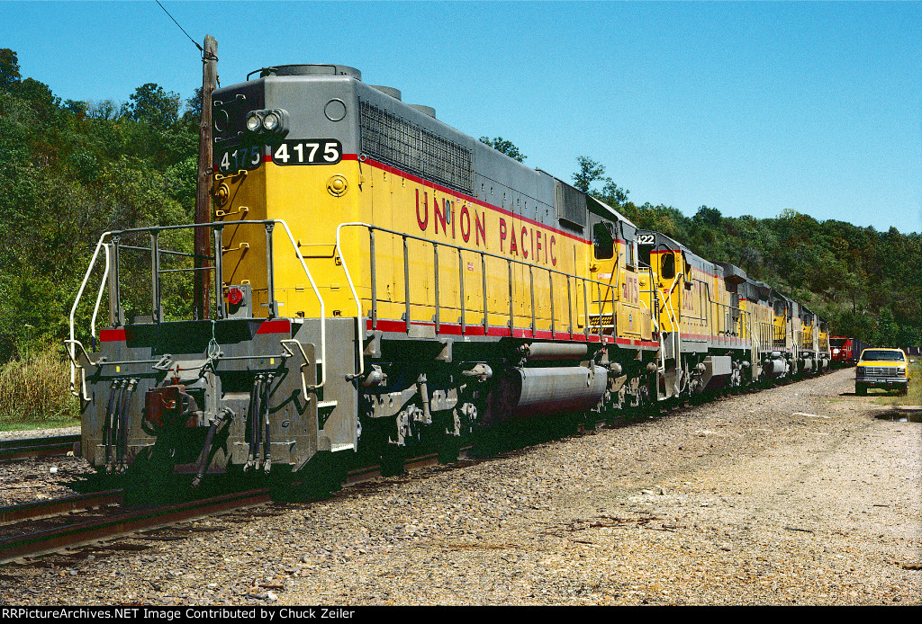 up4175-1.jpg