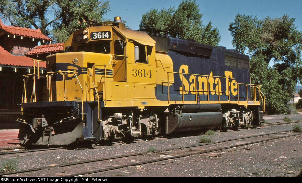 ATSF3614%20GP39-2.JPG