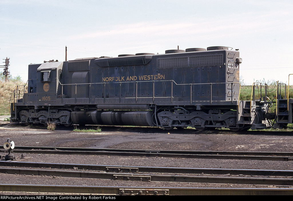img483-EditE1024E.jpg