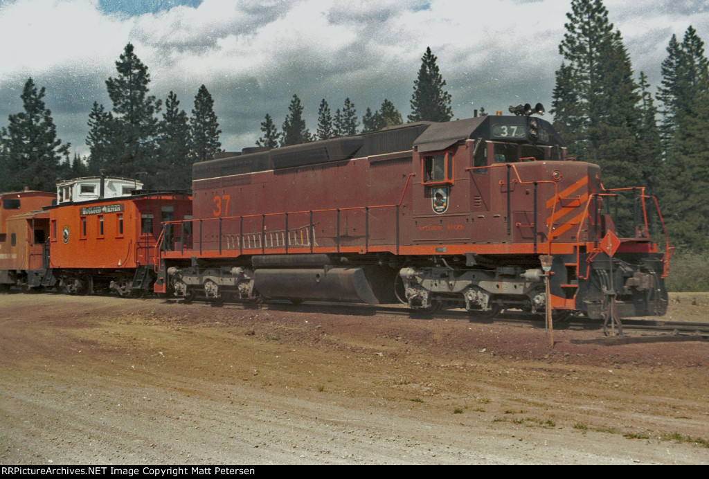 MCR37%20SD38-2.jpg