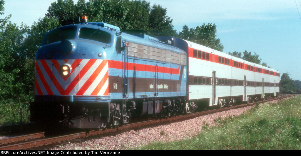 METX_518_RTA_TV8508S7357.jpg