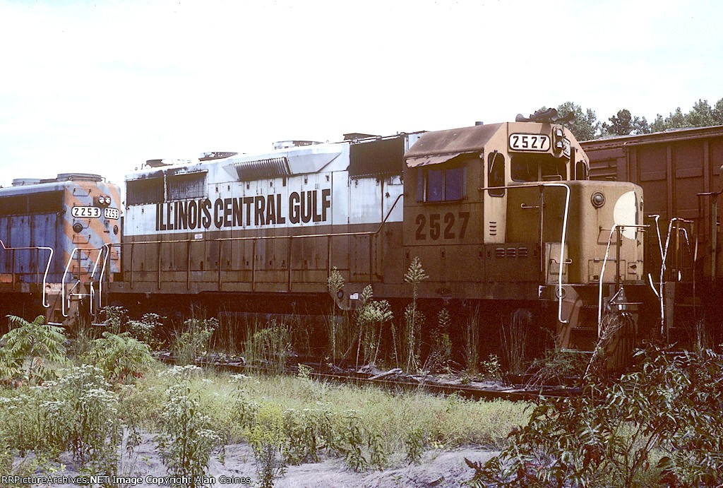 2527.jpg