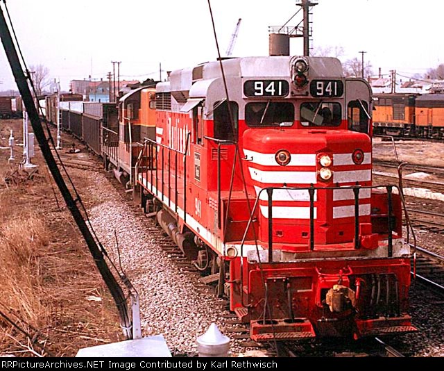 Q%20941%20Milw.%20Twr.%20'70.jpg
