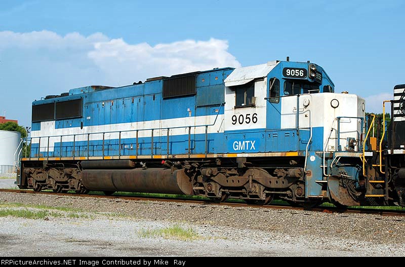 GMTX9056.jpg
